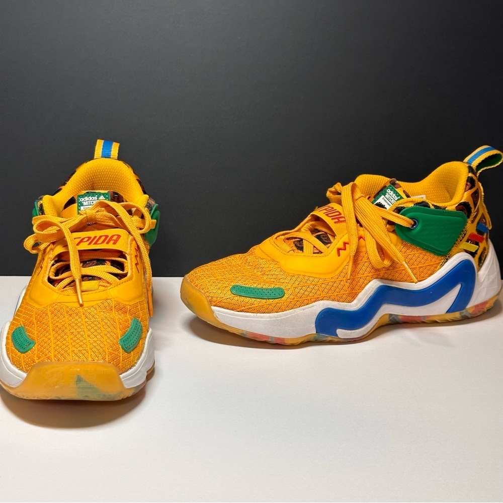 Adidas x Lego D.O.N. Issue 3 LEGO Sneakers GZ5512 Boy / girl Size 6 Women Sz 7.5